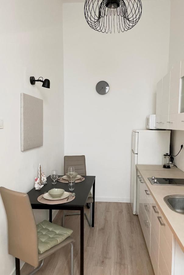 Cozy Apartment In Central 布达佩斯 外观 照片